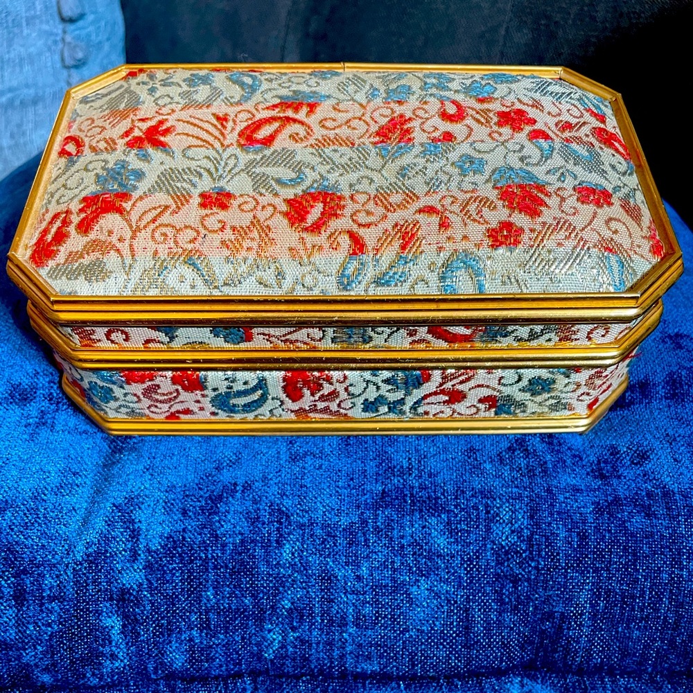 Vintage Jewelry Box